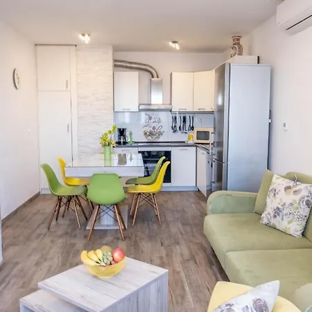 Bokun Bave Apartment *