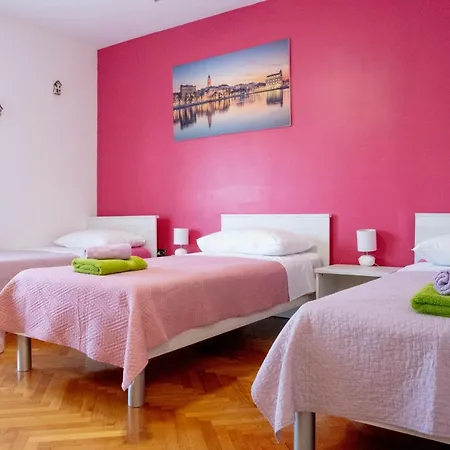 Bokun Bave Apartment *
