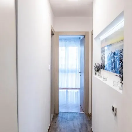 Bokun Bave Apartment Split